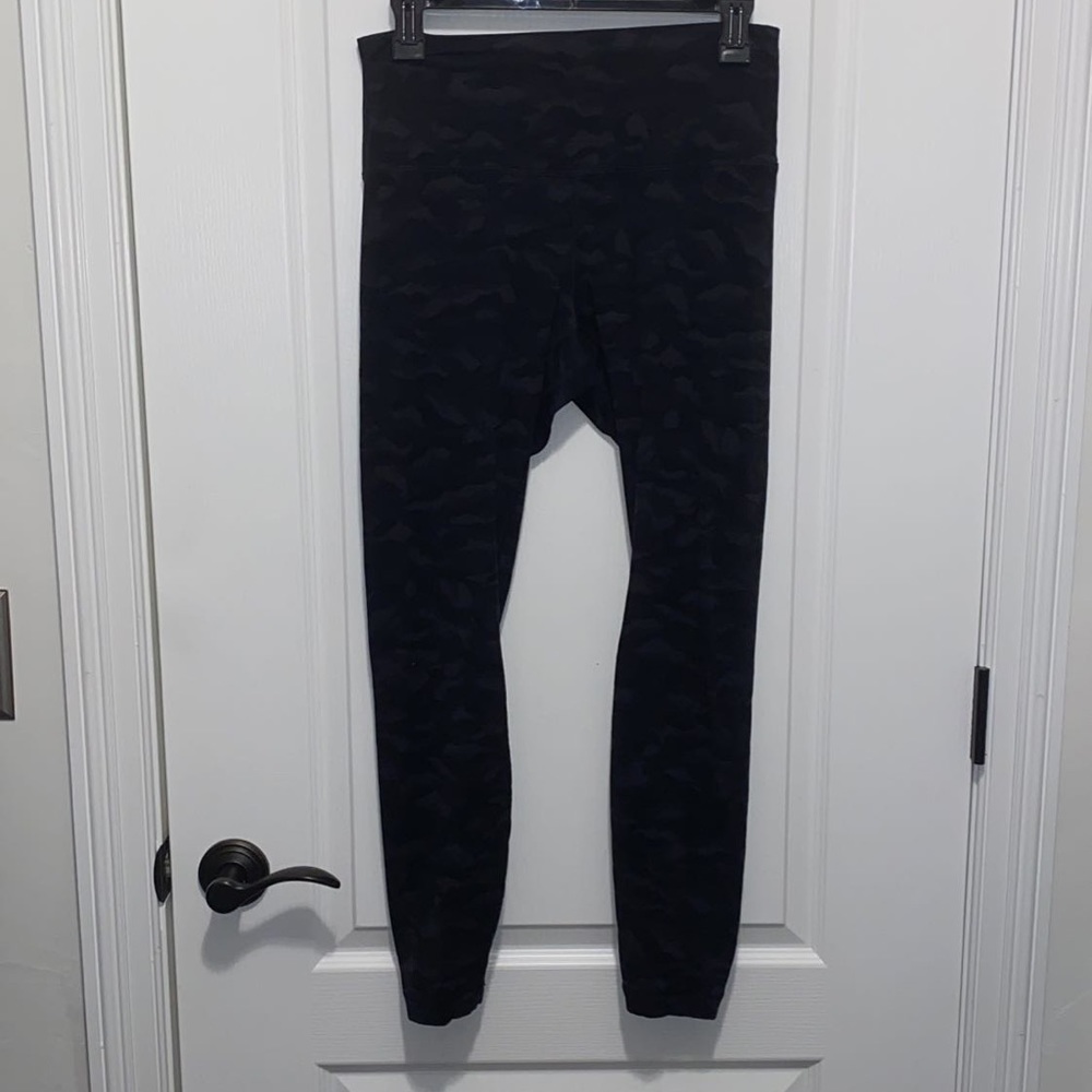 Lululemon camo align legging
